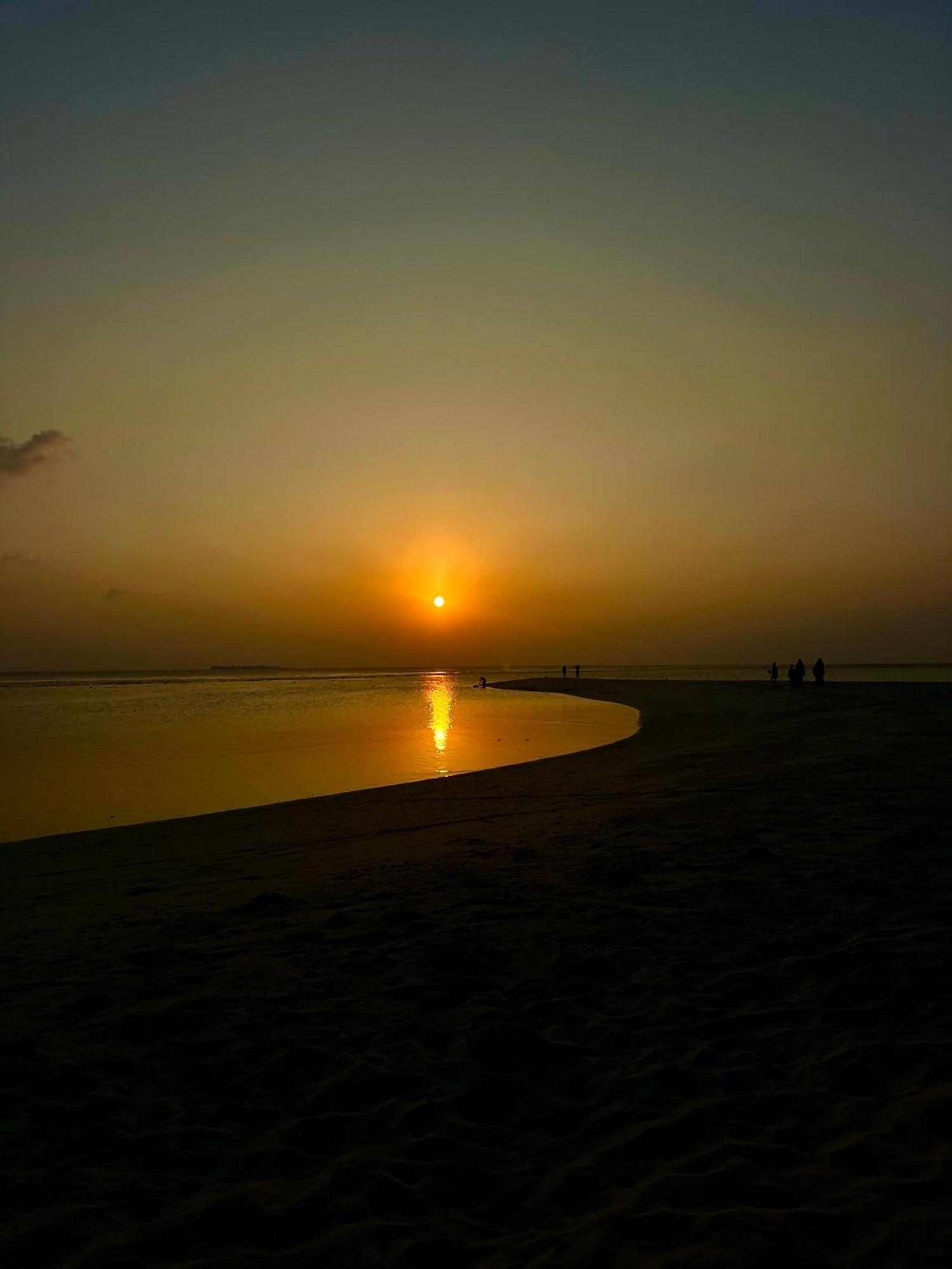 Hotel Hudhuvelimaldives Omadhoo Exteriér fotografie