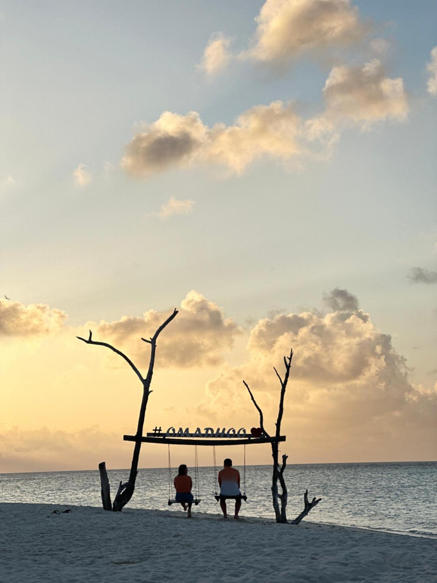 Hotel Hudhuvelimaldives Omadhoo Exteriér fotografie